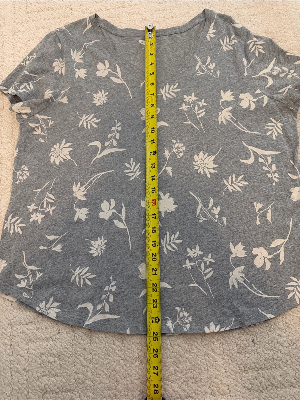Women’s Old Navy Top - Picture 9 of 10